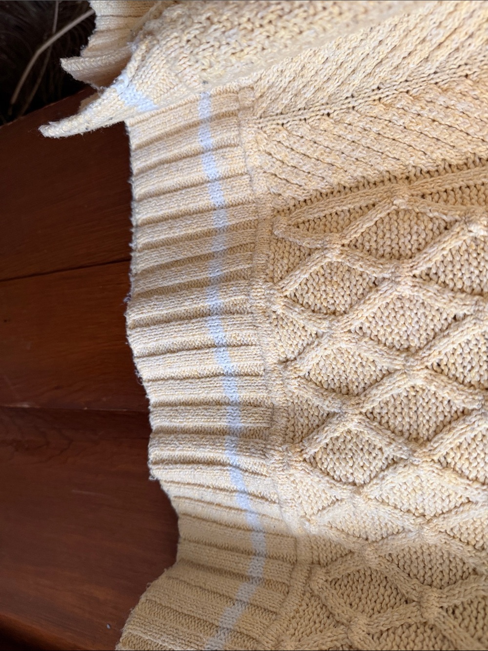 Hayden Beige Cable Knit V-Neck Sweater with White Trim - Picture 4 of 4